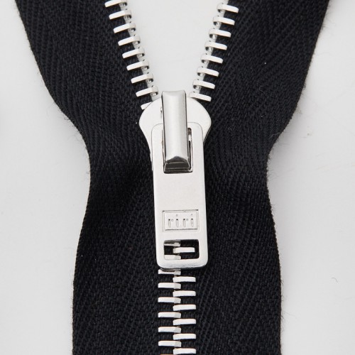 Riri Kobo Zipper Pull, Black, Multiple Sizes 